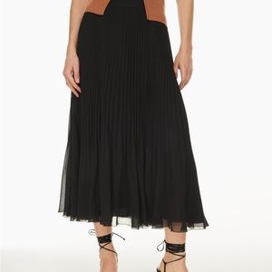 Aritzia Wilfred Twirl Skirt - black